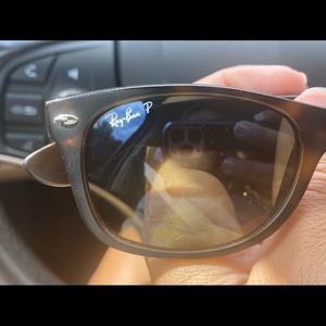 Tortoise Wayfarer RayBan Polarized 52/18